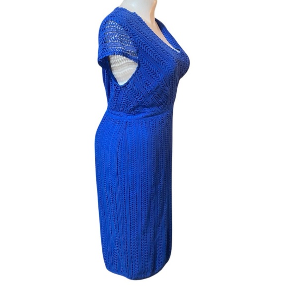 Bodin Nancy Lace Blue Sheath Midi Dress with V-Neck and Short Sleeves US 20/22 L - Picture 5 of 10